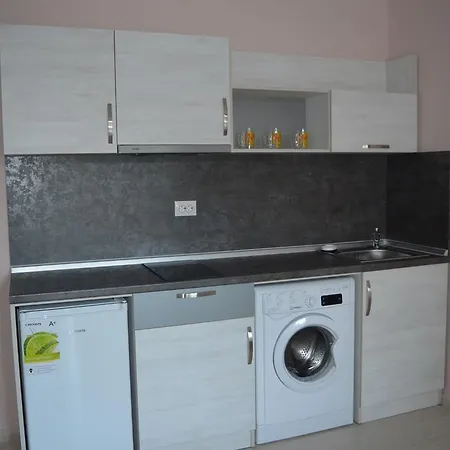 Bratanov Premier Appartement *